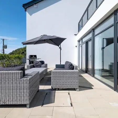 Bayview Luxury 2 Bedroom Ground Floor Semesterbostad *