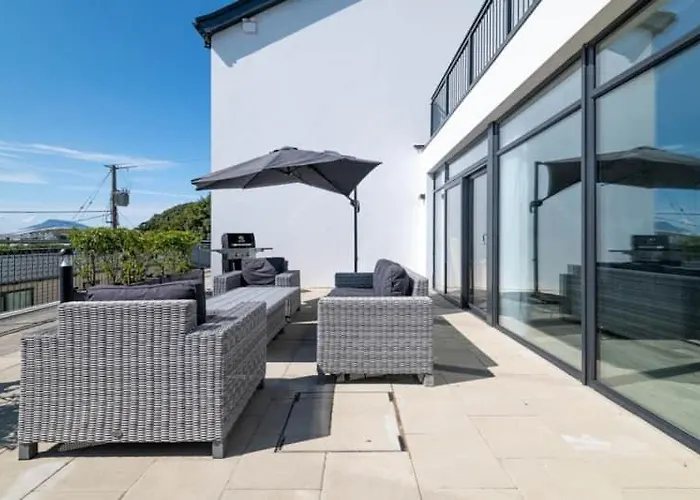 Bayview 2-bedroom Ground Floor Hébergement de vacances *